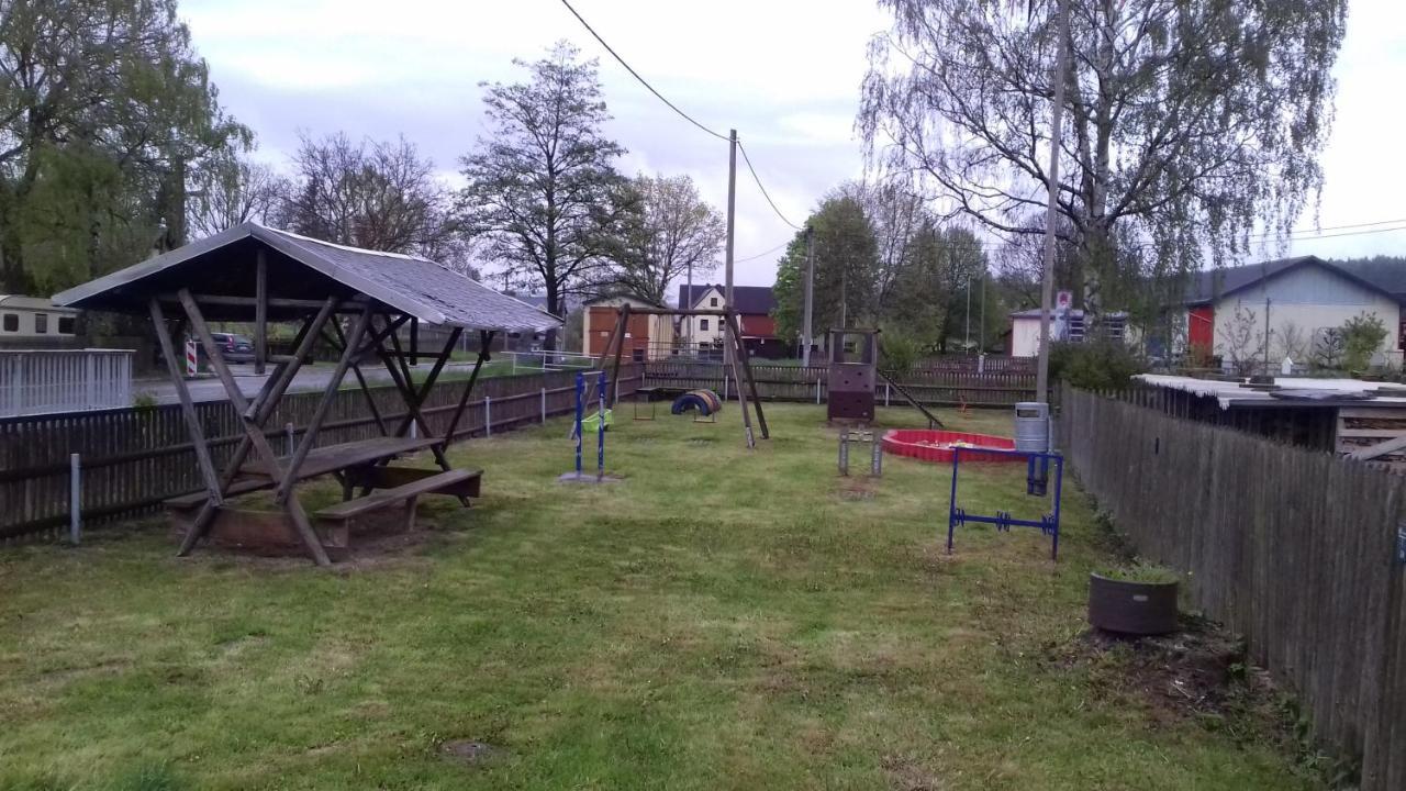 Ferienhaus Johanna & Ferienwohnung Thum Weischlitz Zewnętrze zdjęcie